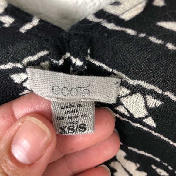 Ecoté- Aztec open front cardigan kimono size: XS - Picture 8 of 10